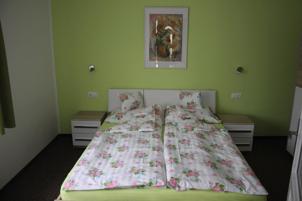 Szanto Villa Heviz Luaran gambar